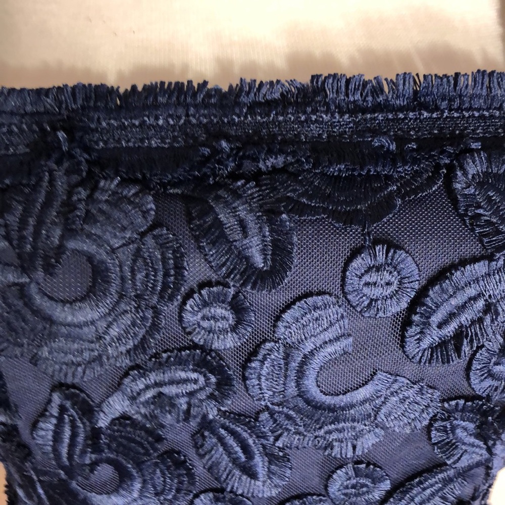 Dress - Picture 3 of 7